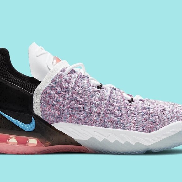 Nike LeBron XVIII 18 GS Basketball Shoes Graffiti Chlorine CW2760-900 Si… - Picture 5 of 12